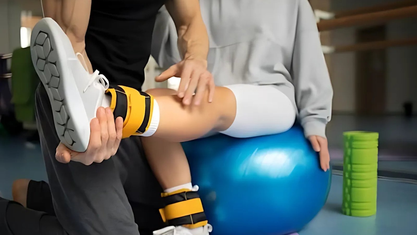 Back on Track: Expert Care at a Sports and Injury Clinic in Delhi for Fast Recovery